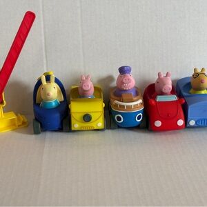Peppa Pig Colorful Vehicle Set with Red, Yellow, and Blue Cars